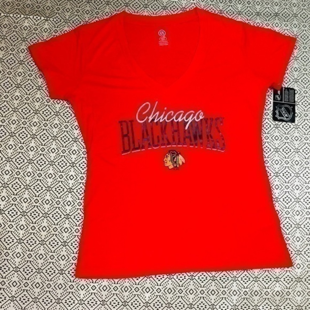 Official NHL Chicago Blackhawks  T-shirt
